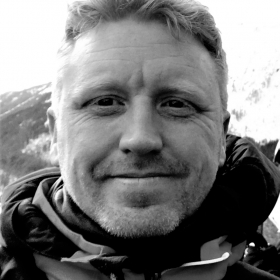 Peter Murtough BW pic fr web 20190815_120108